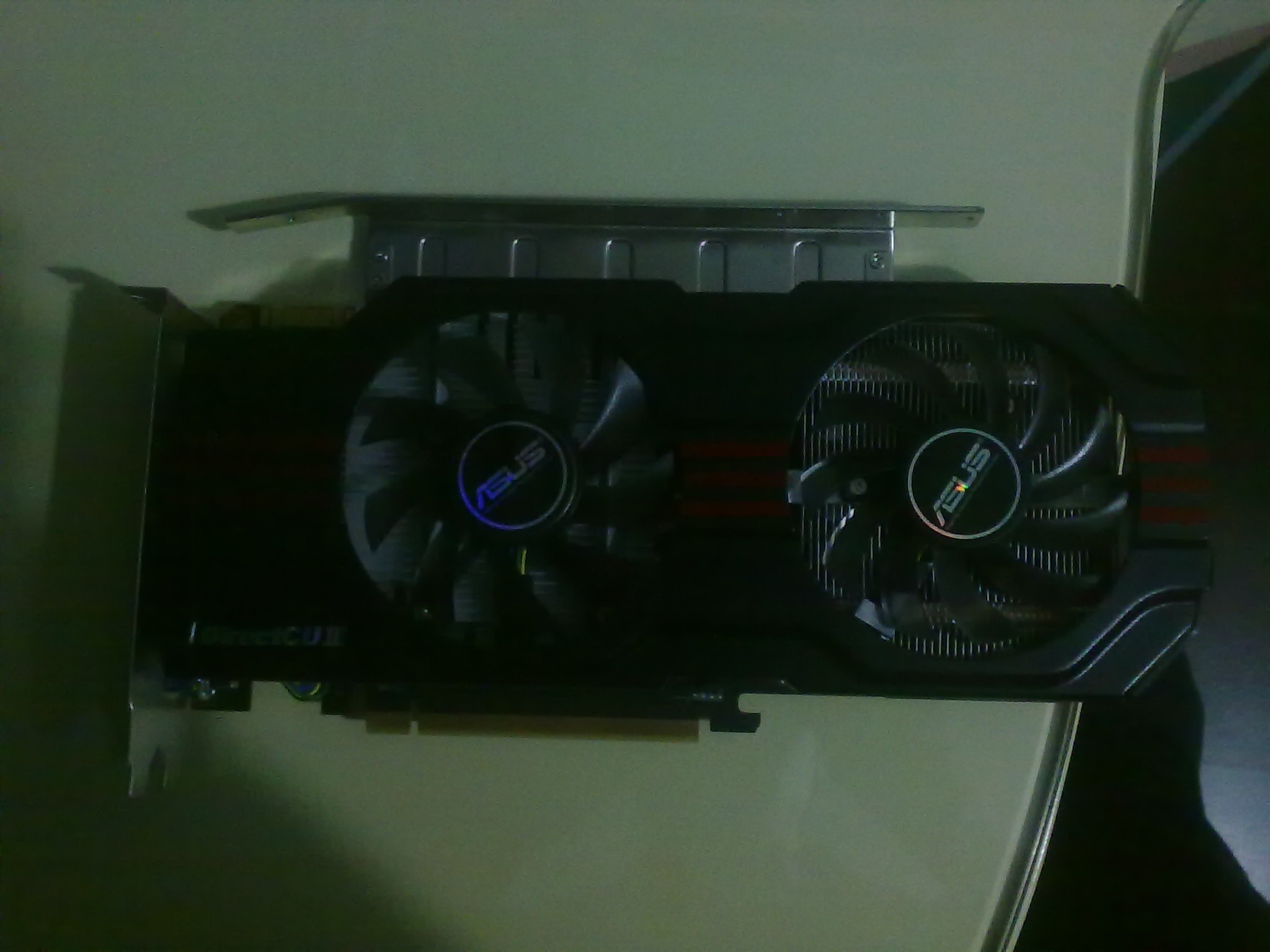  Orjinal mi acaba Asus GTX 560 TI DC2 ?