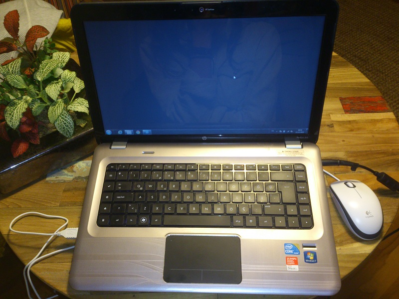  Tertemiz HP DV6 i7 q720 dizüstü bilgisayar