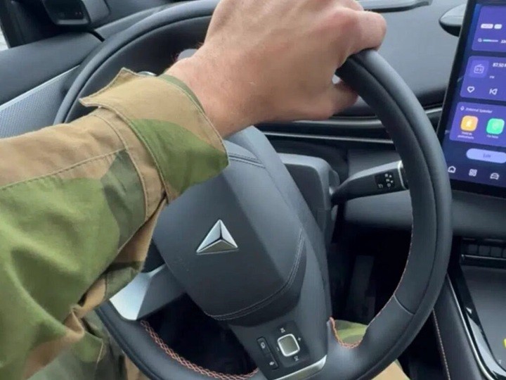 Çin yapımı otomobiller Norveç ordusunun askeri sırlarını kaydetti