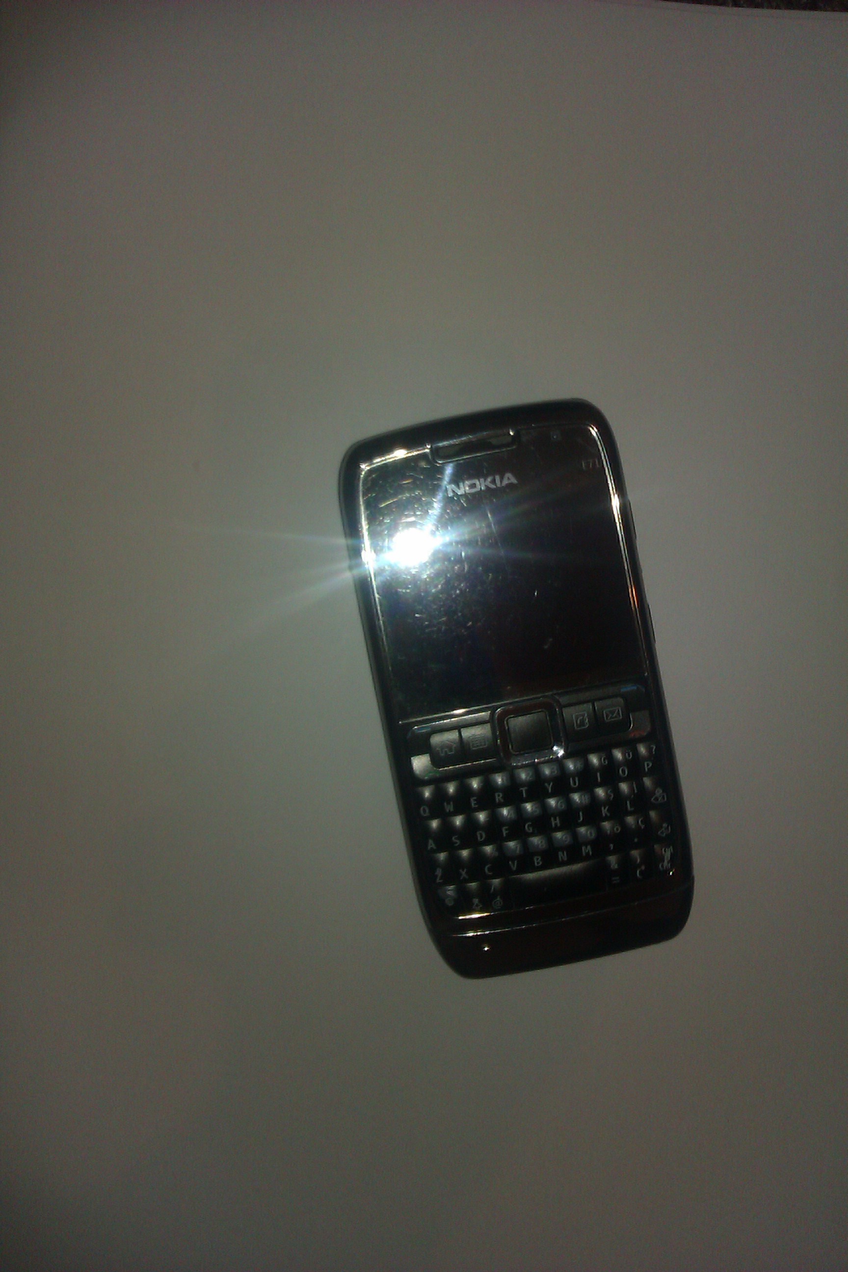  Satılık Nokia E71(Fiyat düştü 150tl)