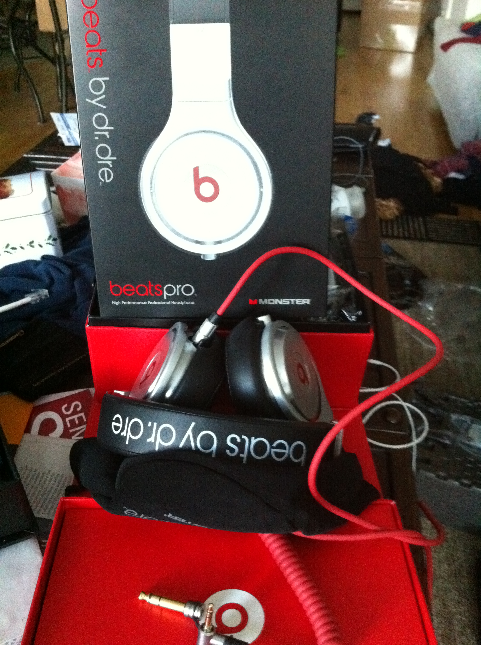  BEATS PRO GRİ AAA+ KALİTE '160TL' ÜCRETSİZ KARGO,İZMİR İÇİ ELDEN TESLİM.