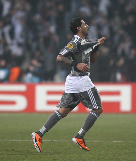  QUARESMA vs NİHAT KAHVECİ KAVGASI