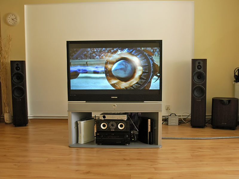  Wharfedale sw250, Jamo E7, JBL E250p Subwoofer