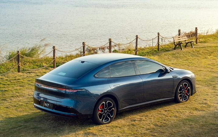Tesla Model S’in uygun fiyatlı alternatifi Nissan N7 küresel pazara açılıyor