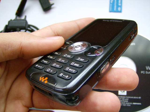  satılık Sony Ericsson w810i-kutulu