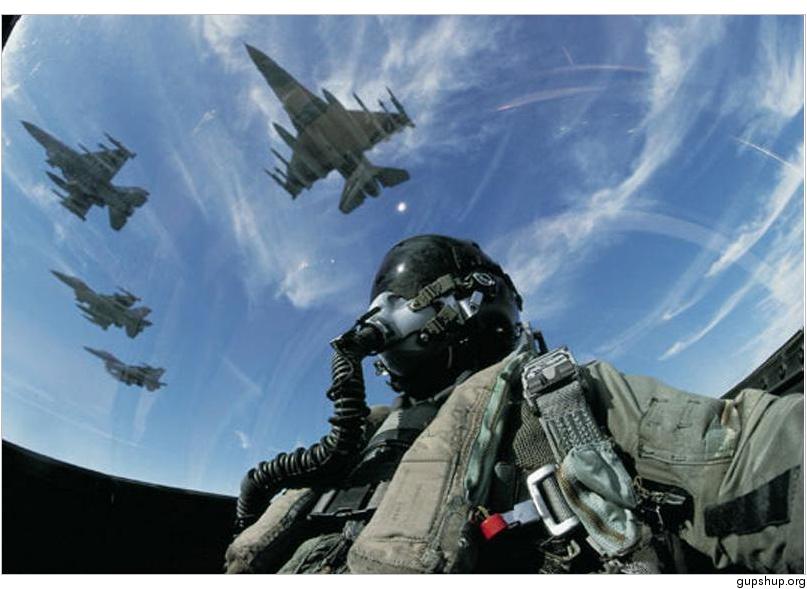  Hayatımdaki tek şey , F16 pilotu olmak