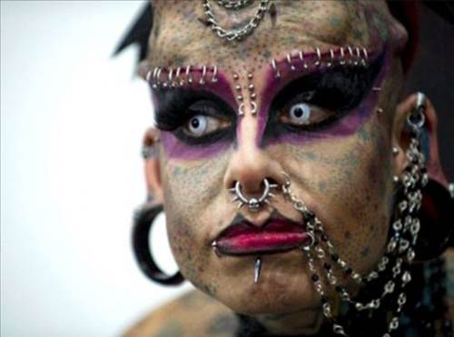  piercingli insanlara bakış açınız nedir?