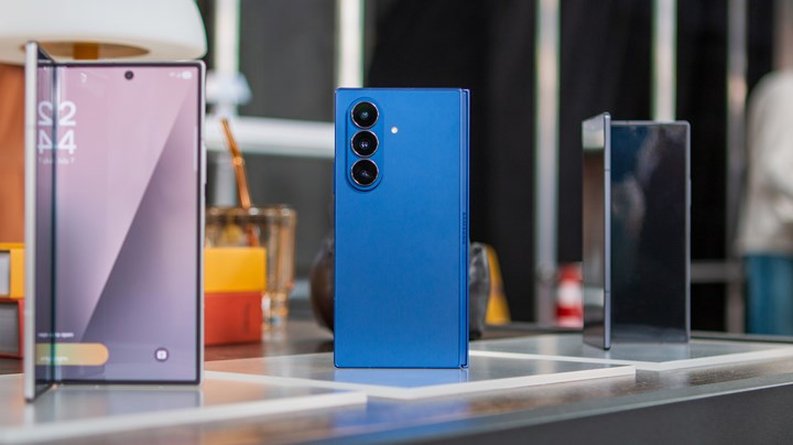 Galaxy Z Fold 7 vs Fold 6 karşılaştırması: Farklar neler? Geçmeye değer mi?