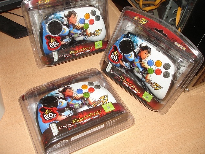  Street Fighter IV Fightpad 20th Anniversary Edition Xbox360