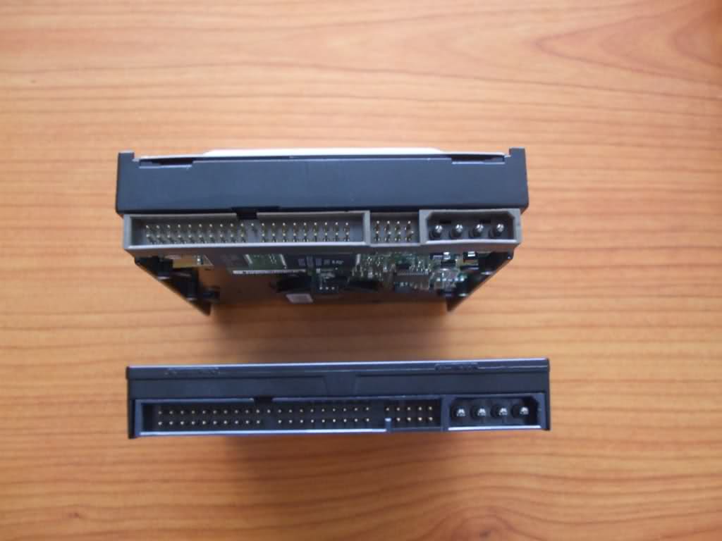  Maxtor 30 GB | Seagate 120 GB IDE Hard Diskler