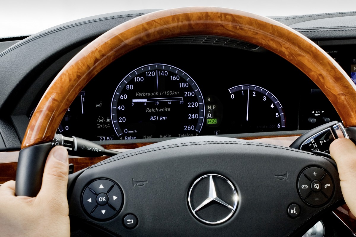 Mercedes-Benz'den lüks sınıfın en verimli otomobili: S 250 CDI BlueEFFICIENCY