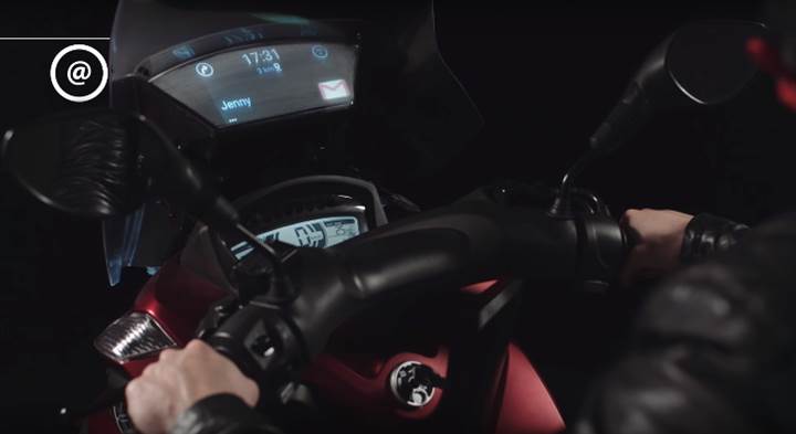 Akıllı ekranlar artık motorsikletinizde