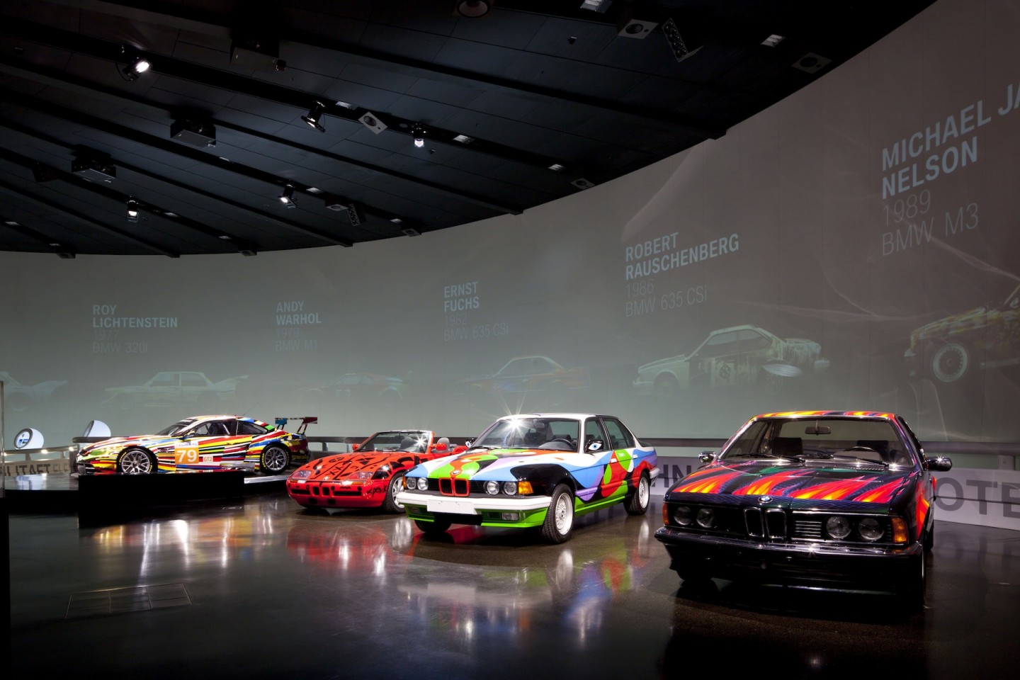  BMW Welt - BMW müzesi - Bol fotoğraflı