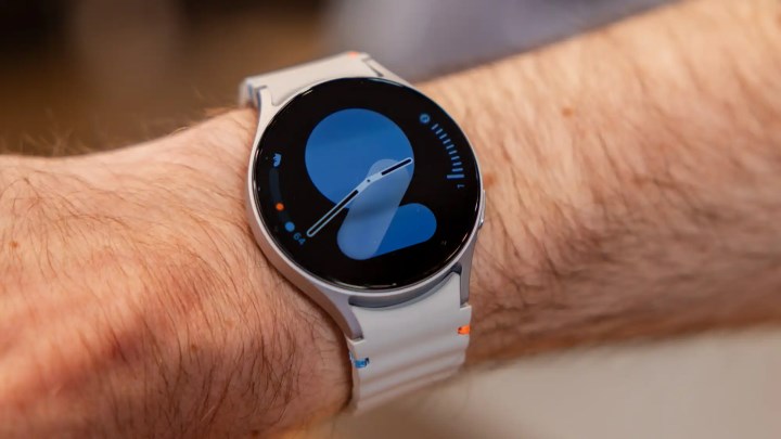 Samsung, Galaxy Watch 7 pil sorununu gideren güncellemeyi yayınladı