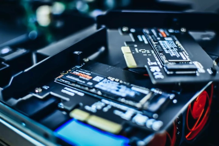 SSD nedir, ne işe yarar? Güncel SSD harddisk fiyatları