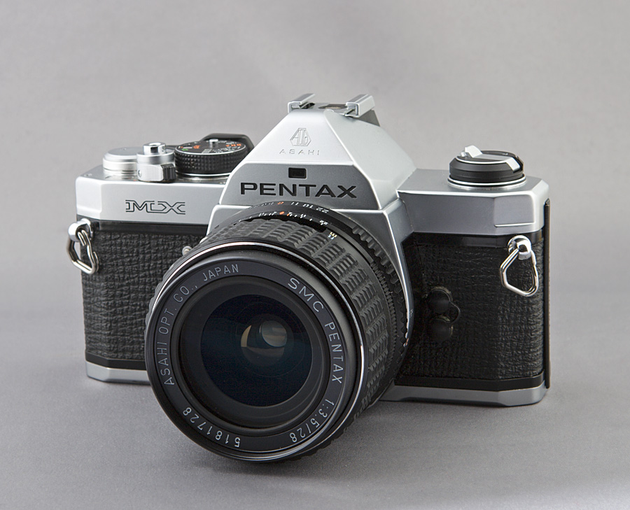  Pentax MX-1 (Yeni Dijital Kompakt Makine)