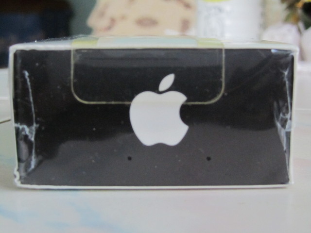  iPod Touch 4. Nesil Kapaklar Orjinal Kutusunda Sıfır Apple Kulakiçi Kulaklık M9394G/A