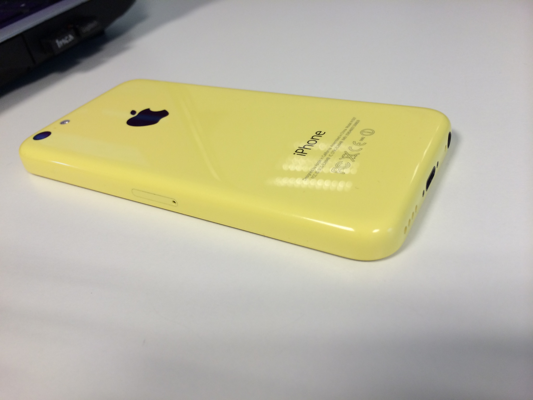 iPhone 5C 16GB SARI / GENPA / FATURALI - İNDİRİM - 1150 TL