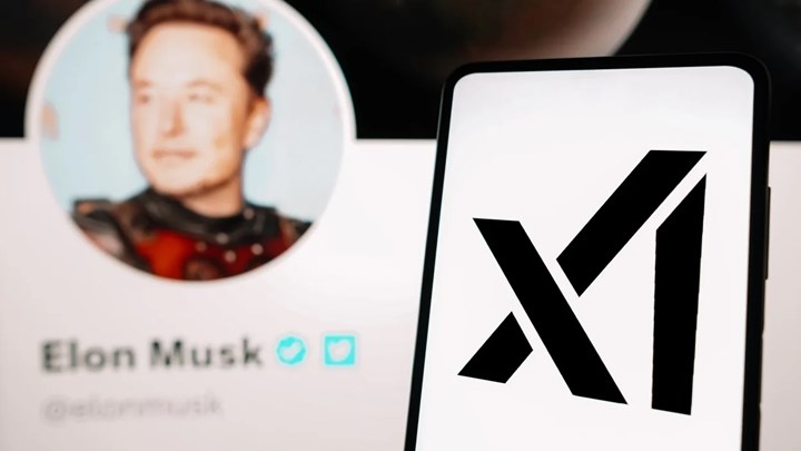 Elon Musk’ın Grok yapay zekası X (Twitter) Premium abonelerine geliyor