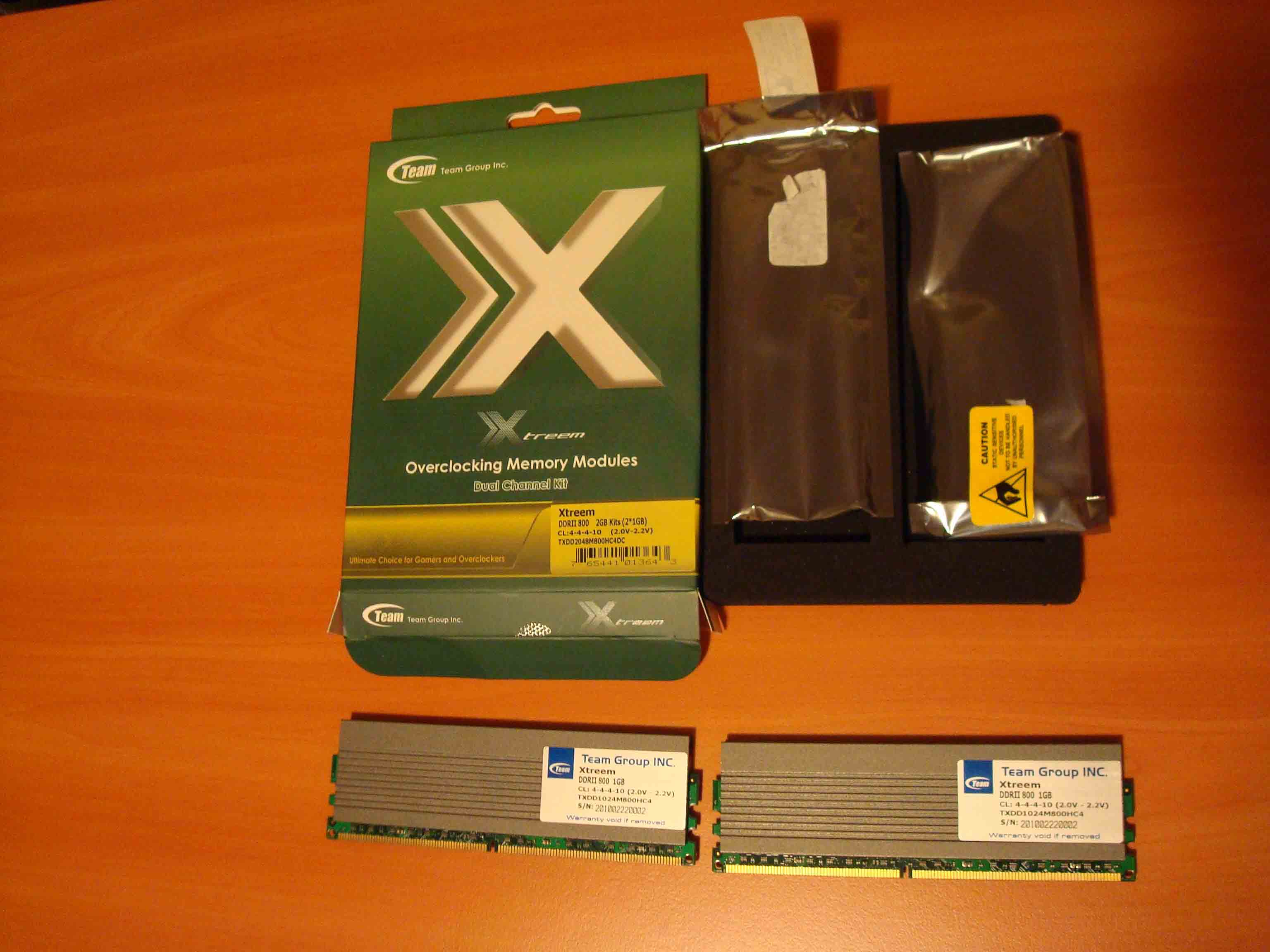  TEAM XTREEM PC2 6400 DDR2 800MHz CL4 (2*1GB)