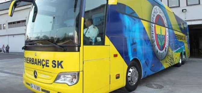  Fenerbahçe otobüsüne bir saldırı daha