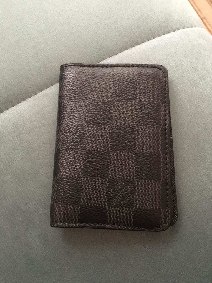  ADİDAS POSTACİ CANTALARİ - Louis Vuitton Kartlik - Koton Kazak