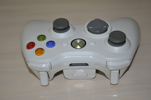  SATILDI!! Orjinal sıfırdan farksız Xbox 360 beyaz controller