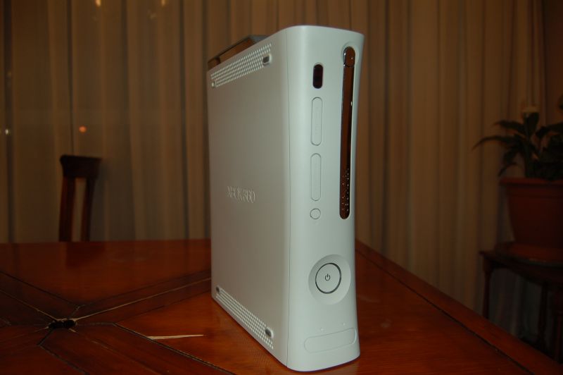  İZMİR- SATILIK XBOX 360 NTSC-U PREMIUM FW ve EKSTRALAR RESİMLİ - 670ytl