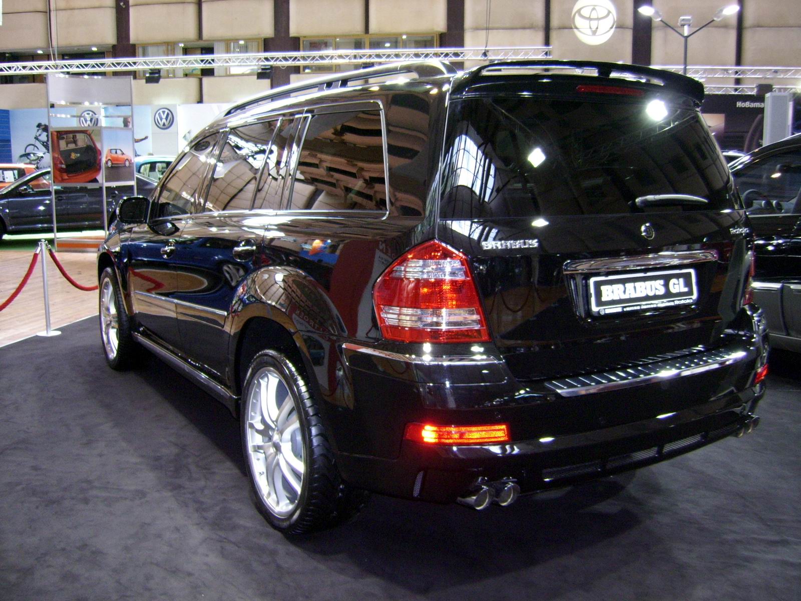 Мерседес китайской сборки. Mercedes gl 2000. Gl 350 Brabus. Mercedes gl Brabus 2007. Mercedes gl 2005.