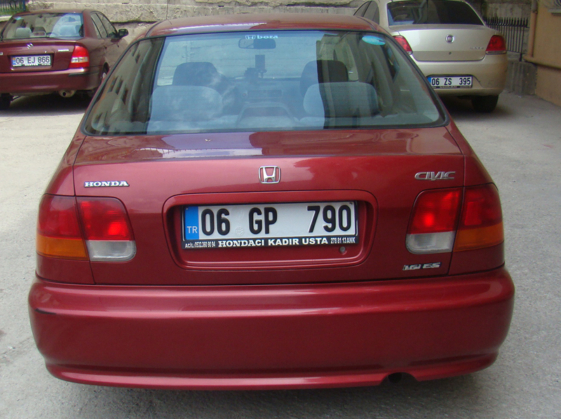  ANKARA'DAN SATILIK 99 MODEL HONDA CİVİC 1.6 İES FULL + LPG