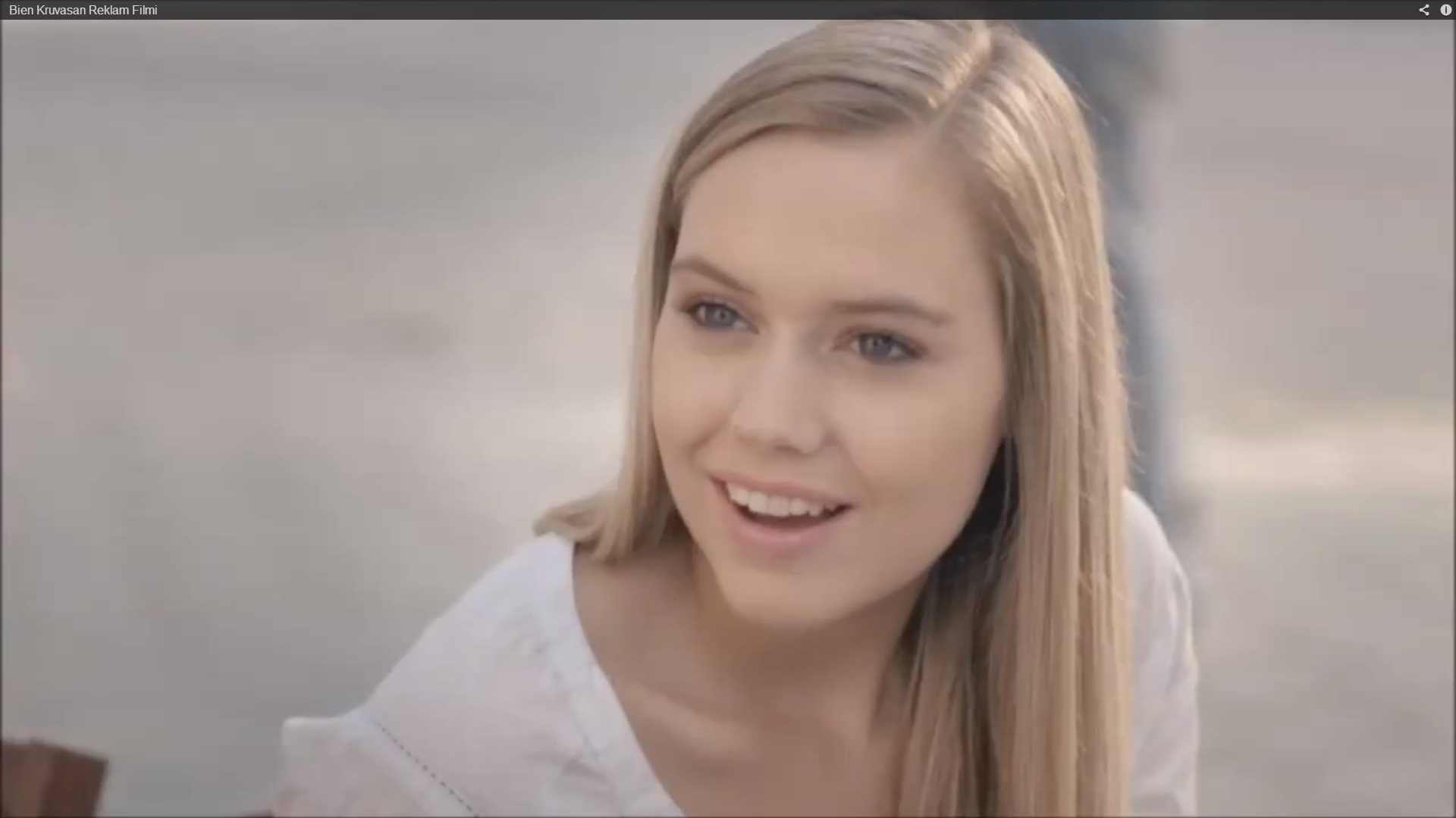  Beyler çok fena aşık oldum reklamdaki kıza