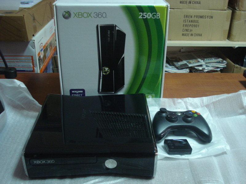  Satılık veya Ps3 ile takaslık 250 GB Xkey li Xbox 360 Slim