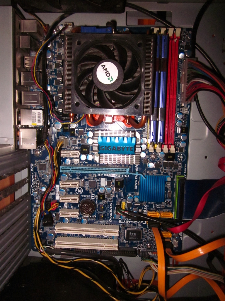  Satılık AMD Phenom II X4 940 3.0 GHz