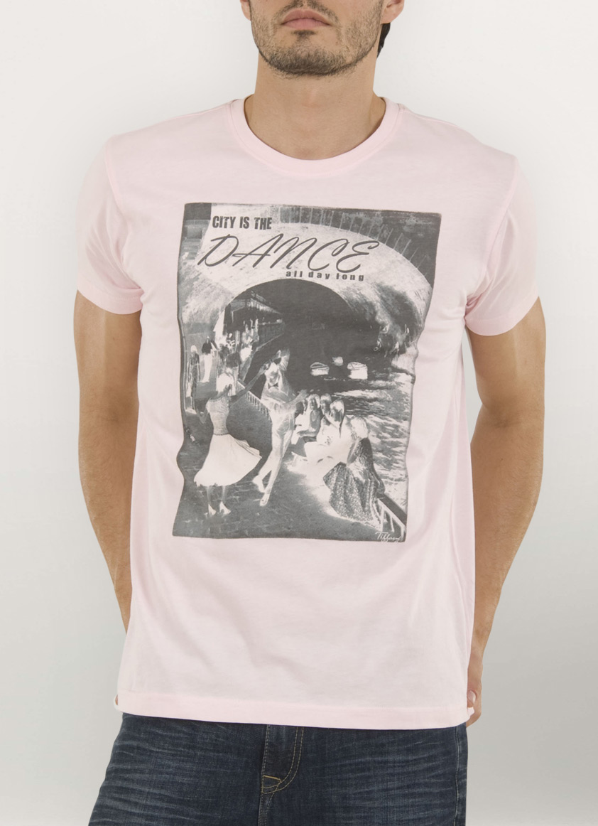  TİFFANY ERKEK ÜRÜNLERİ T-Shirt- Şort 9.90 TL ye T-shirt