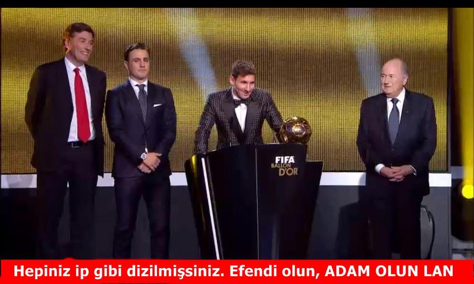  Lionel MESSİ