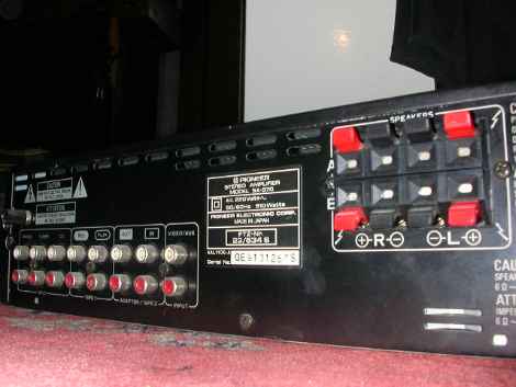  Pioneer SA-970 Amplifikatör