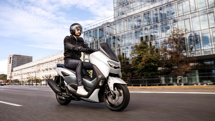 Bakan Soylu duyurdu: 125 cc altındaki motorlar için otomobil ehliyeti yeterli olacak