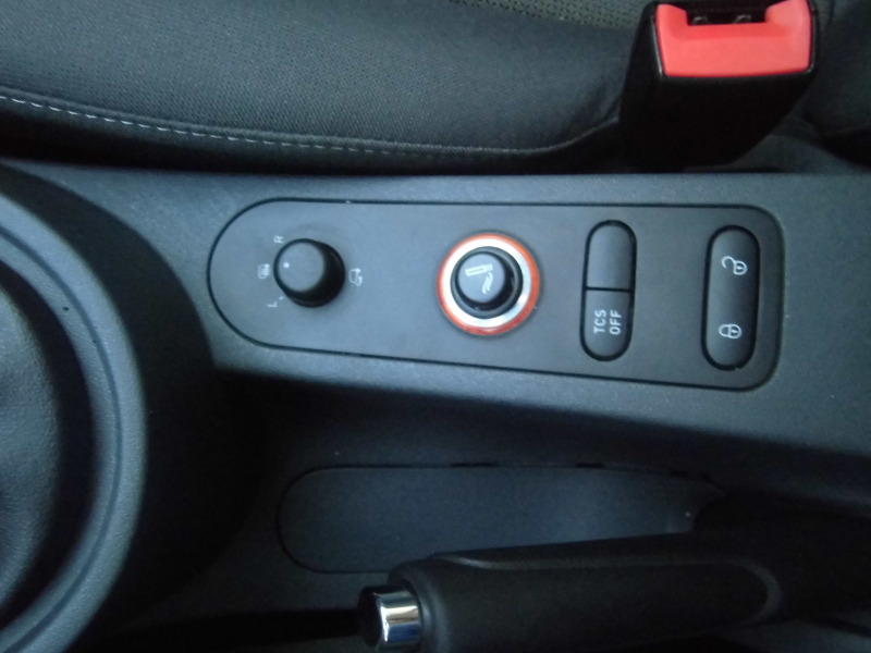  İlk Sahibinden 2010 SEAT LEON 1,6 STYLANCE 32.000 Km'de KIRMIZI