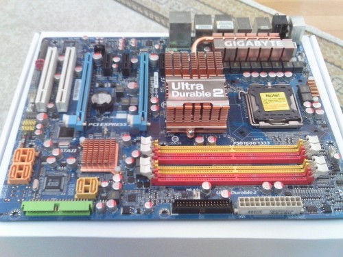  GIGABYTE EX38-DS4 LGA 775 ANAKART - 100TL