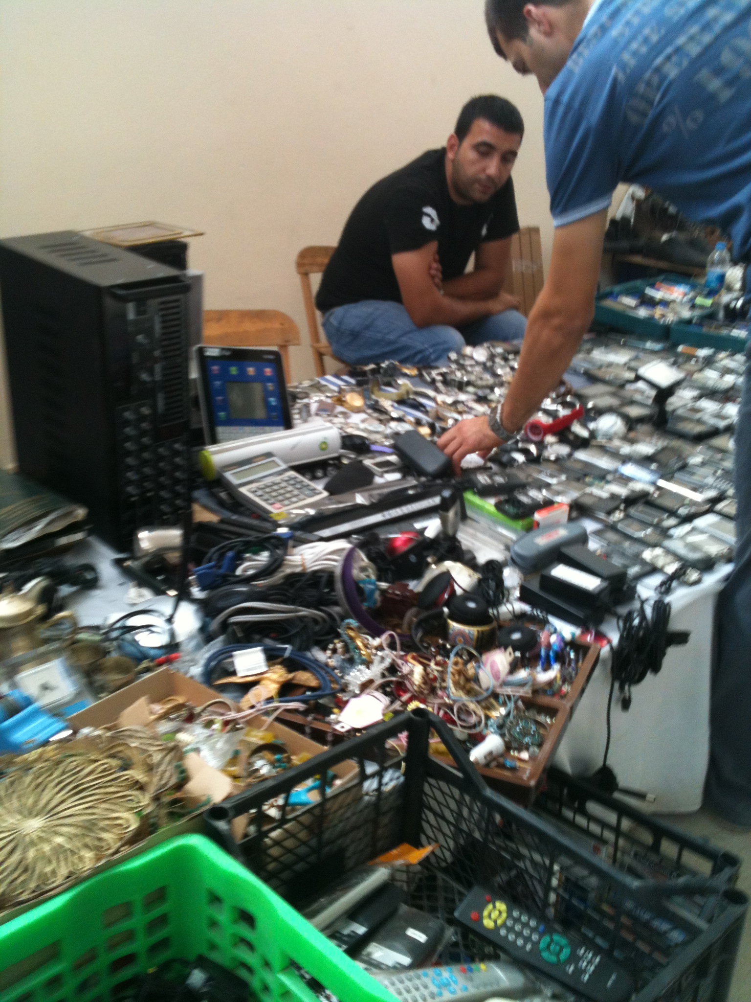  İstanbul Yeni Bİt Pazarı Buyrun İçeri