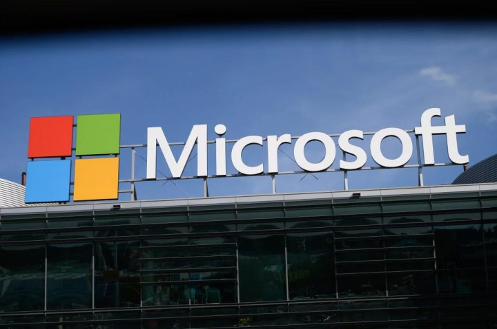 Microsoft, Google’ın yapay zeka standardını benimsiyor