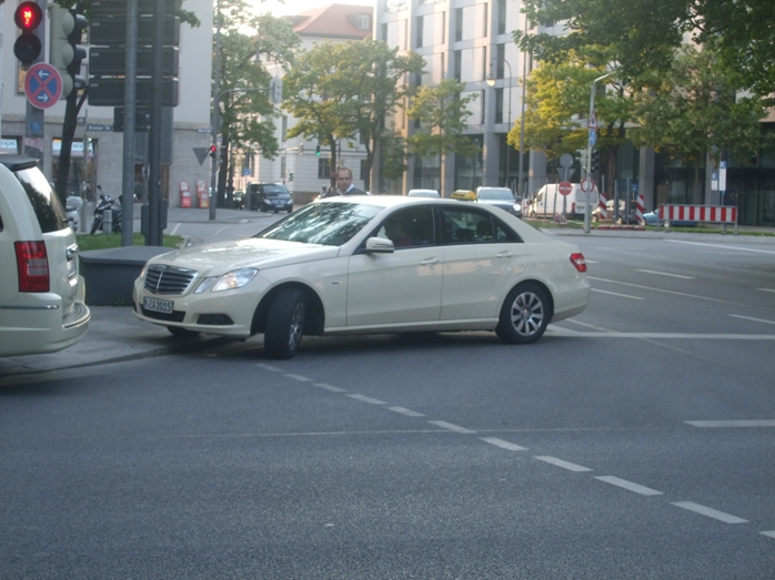  Avrupa'da (Viyana) Araç Kiralamak... [Kiraladım. İzlenimlerim + Bol resim]