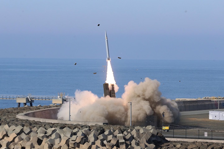 ROKETSAN TAYFUN'dan yeni test atışı: Hedefi vurdu