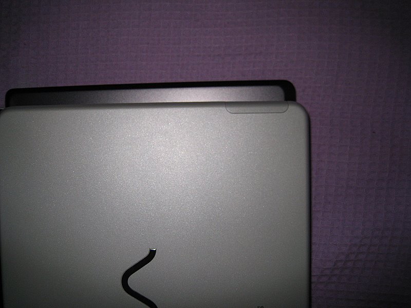  sony vaio fw serisi detaylı fotoğraflar..15.4-16.4 ınc karşılaştırması