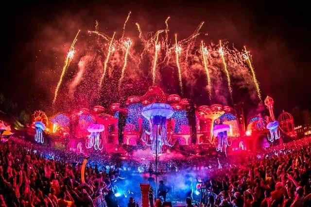  ...::: TOMORROWLAND 2019 :::... (2. HAFTA/3.GÜN)