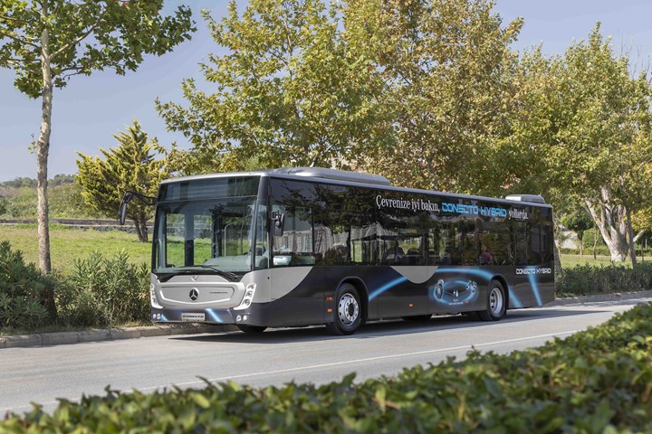 Mercedes-Benz Türk ve Daimler Truck, elektrikli ulaşımın geleceğine yol alıyor