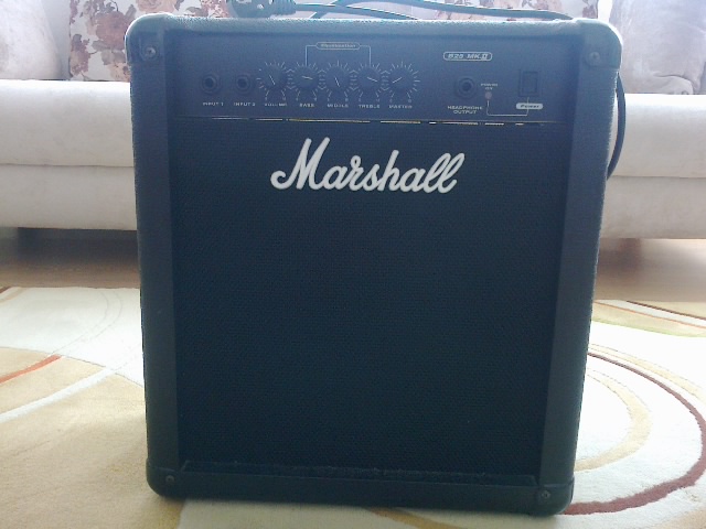  [SATILIK] Marshall B25 MK-2 Bas Gitar Amfisi 180 TL