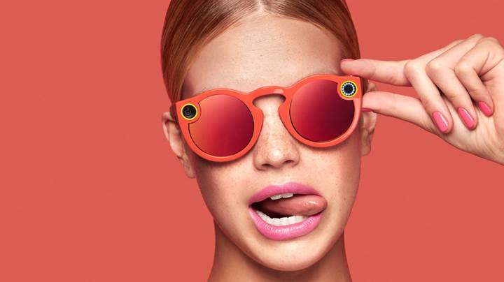 Snapchat, kameralı gözlüğünü duyurdu