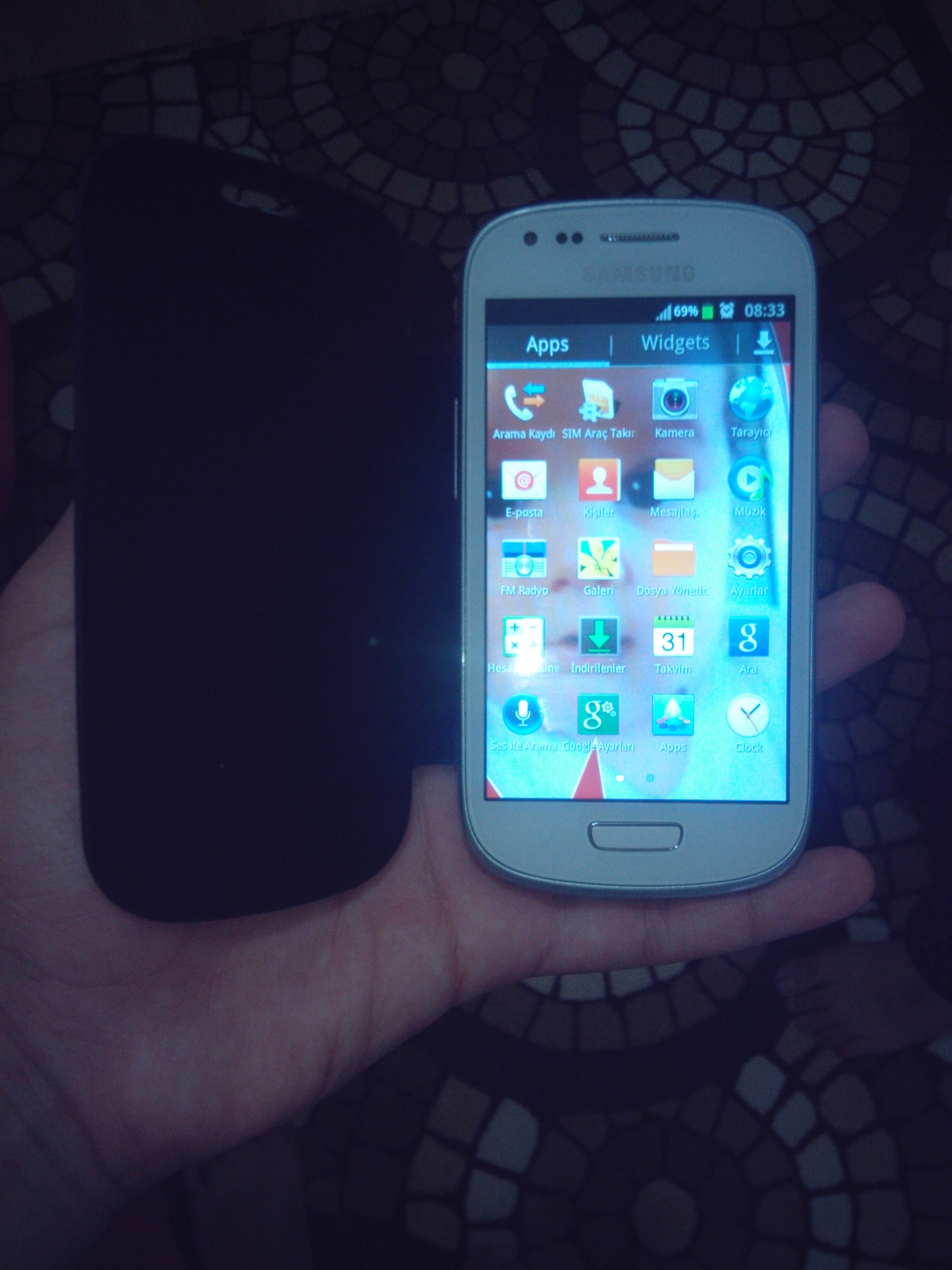  Samsung Galaxy S4 ve S3 Mini Kore 400 TL - 300 TL !