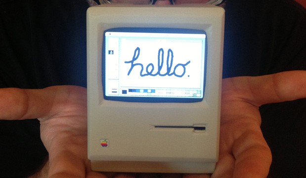Raspberry Pi ile mini bir klasik Macintosh bilgisayarı elde edildi